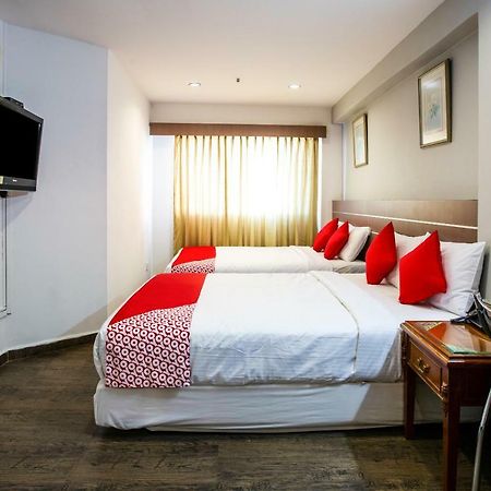 Oyo 106 Beach Hotel Singapura Exterior foto