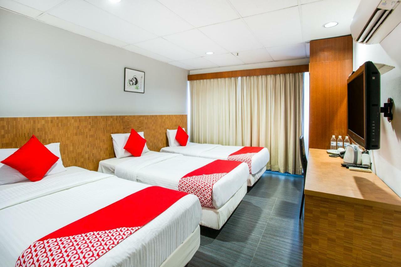Oyo 106 Beach Hotel Singapura Exterior foto