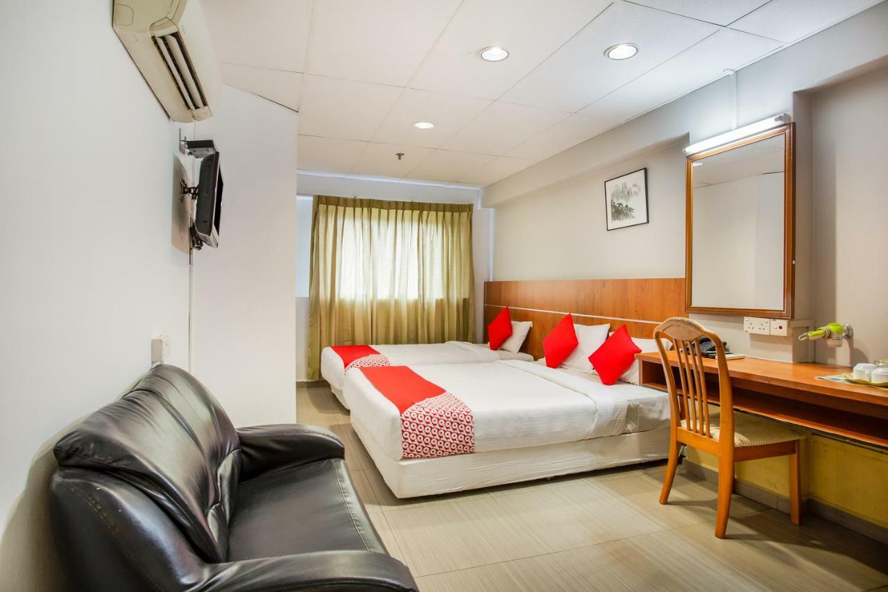 Oyo 106 Beach Hotel Singapura Exterior foto