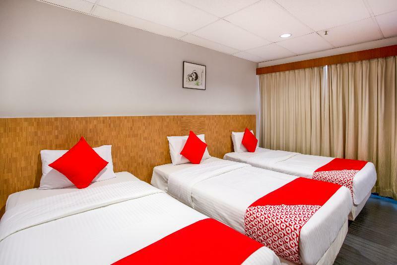 Oyo 106 Beach Hotel Singapura Exterior foto
